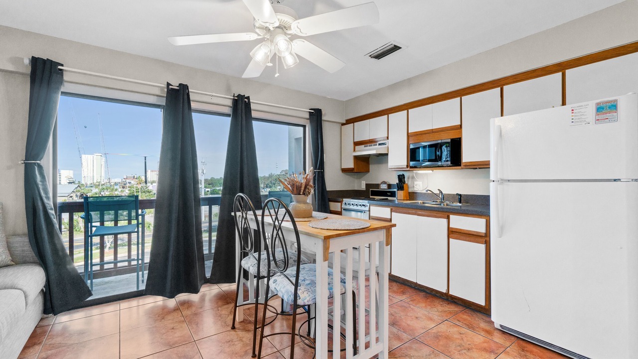 Photo of Kitchen in Gulf Lagoon Beach