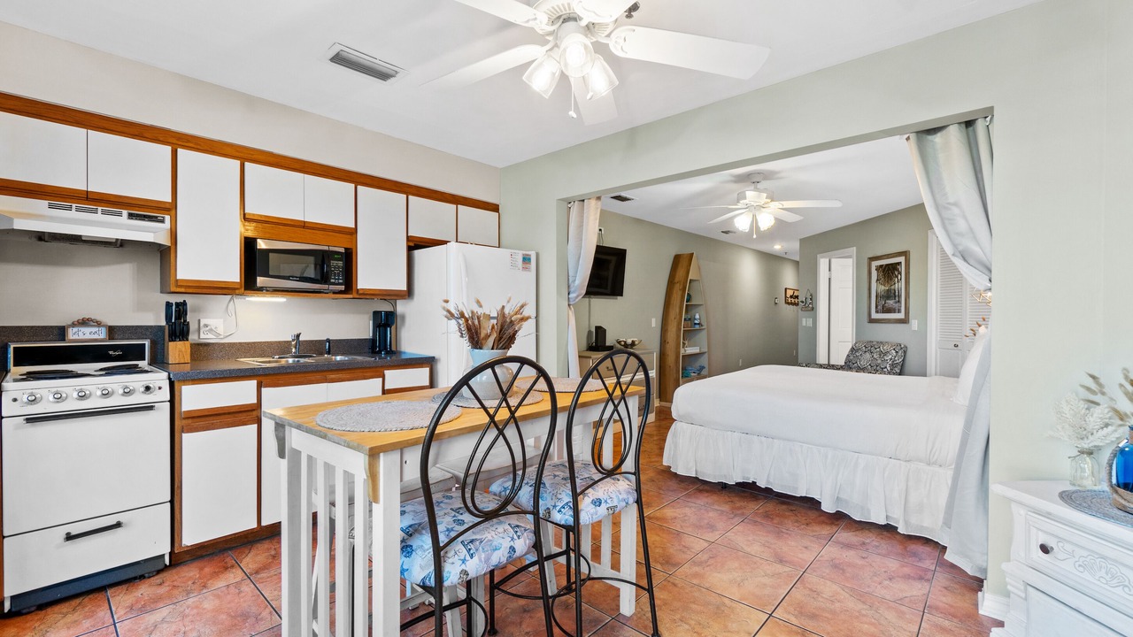 Photo of Kitchen in Gulf Lagoon Beach