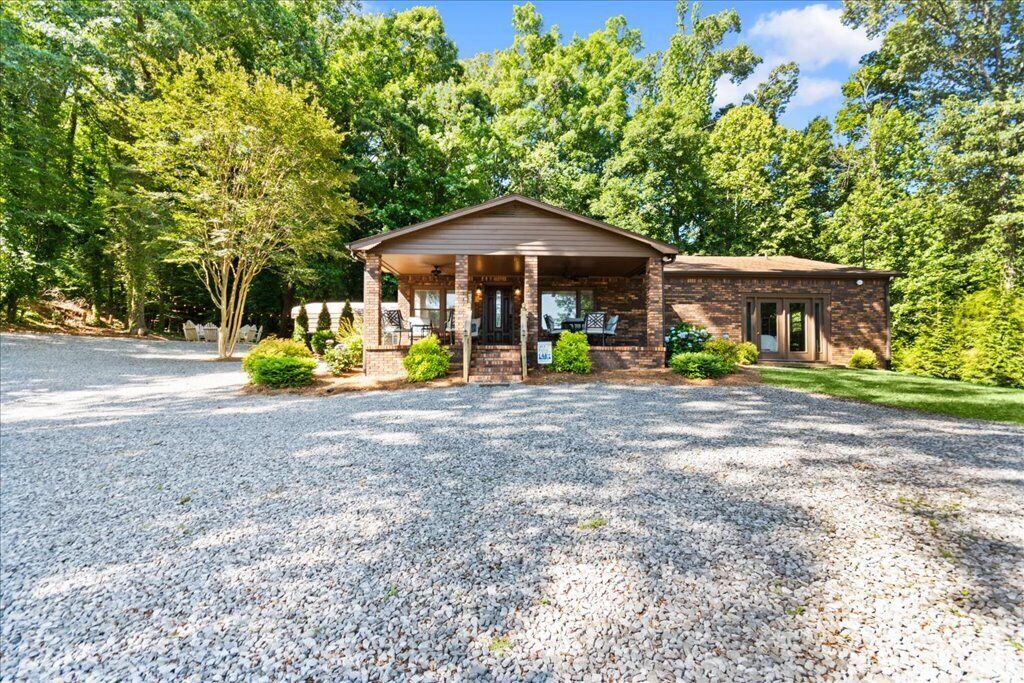 Photo of Outdoor in Guntersville