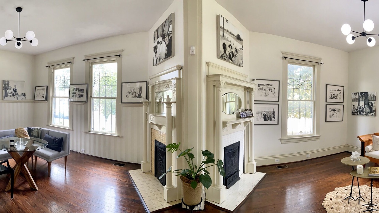 Photo of Livingroom in Monroe