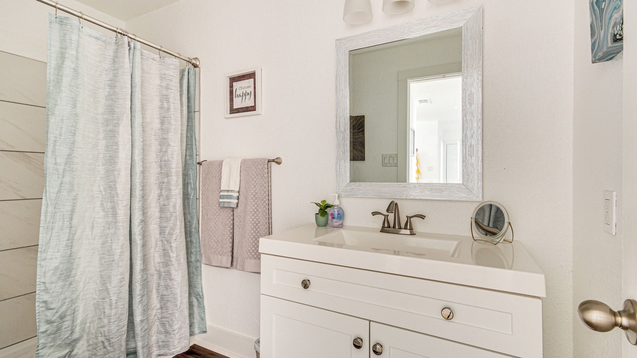 Photo of Bathroom in Long Beach