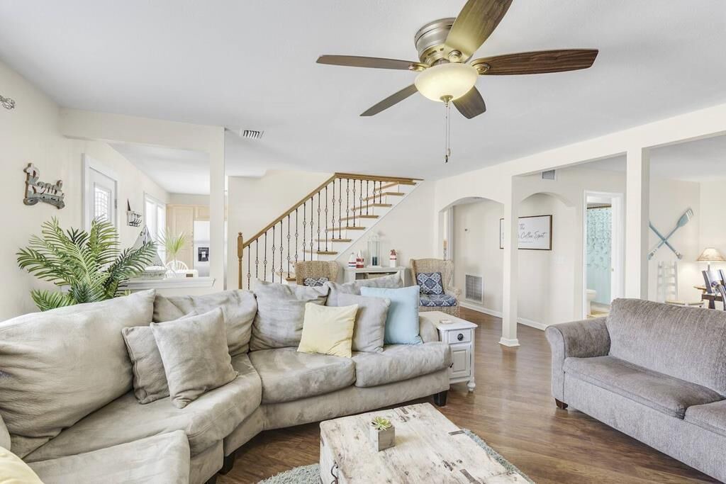 Photo of Livingroom in Laguna Beach