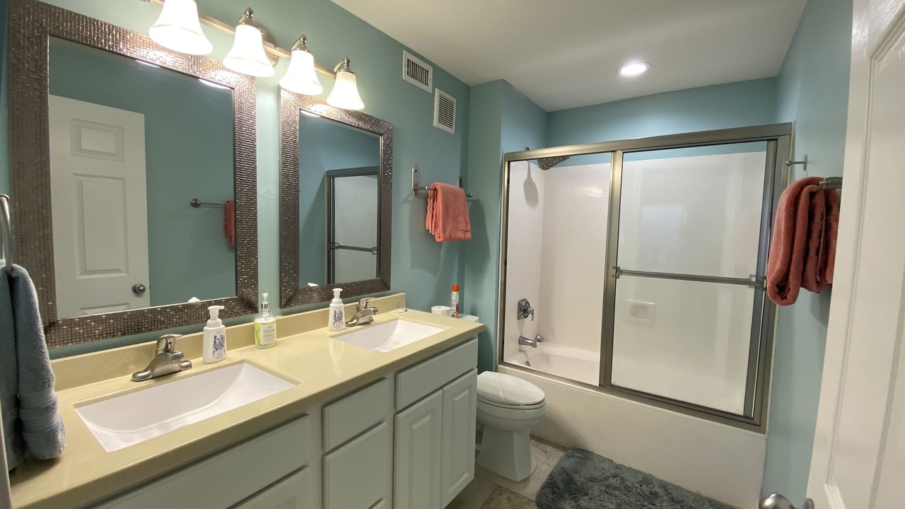 Photo of Bathroom in Fort Walton Beach - Destin