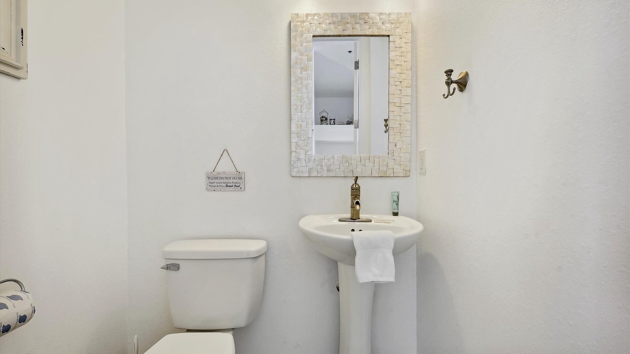 Photo of Bathroom in Sunnyside