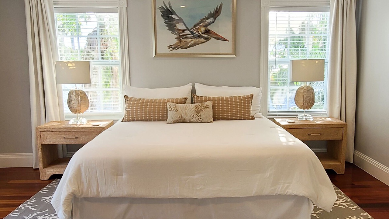 Photo of Bedroom in White St. Gallery