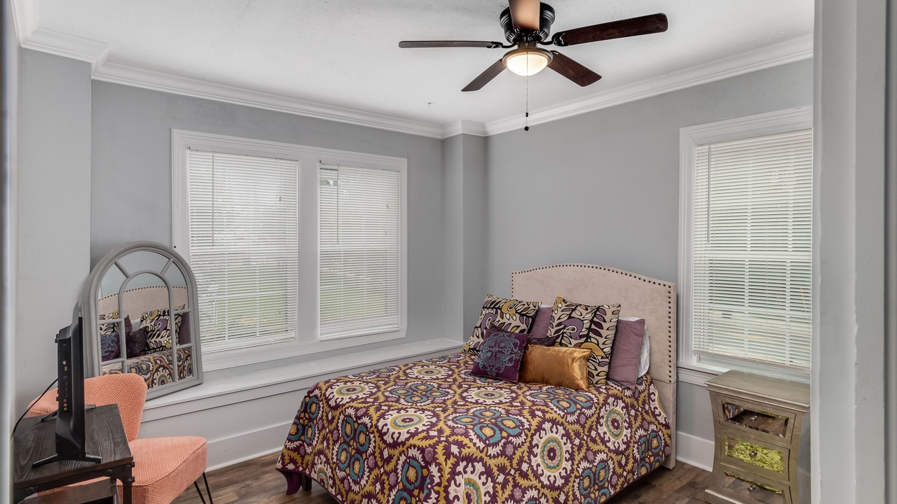 Photo of Bedroom in Fondren