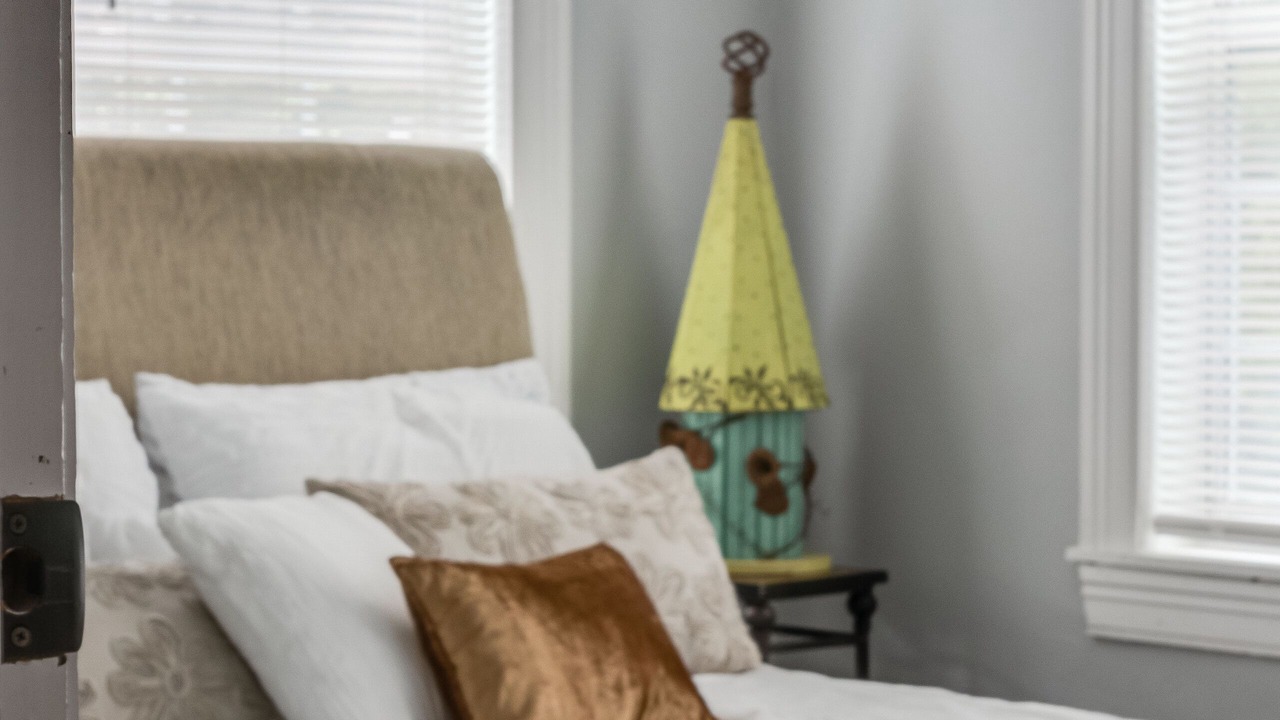 Photo of Bedroom in Fondren