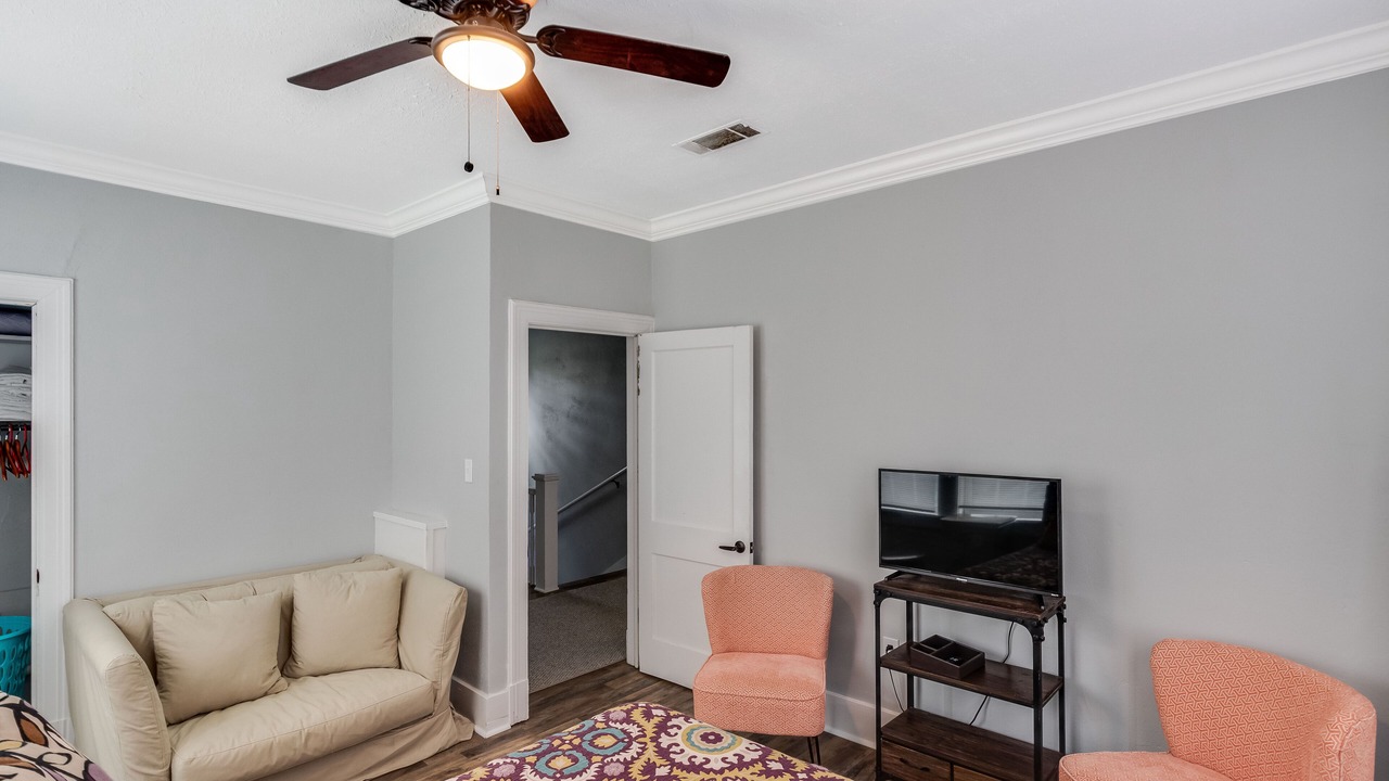 Photo of Livingroom in Fondren