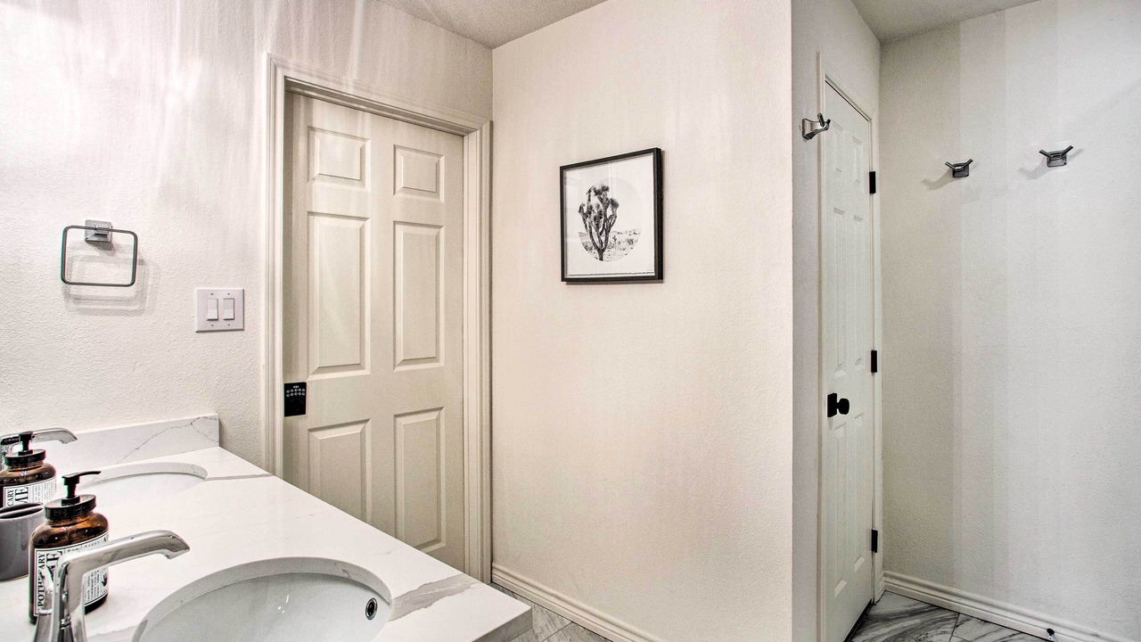 Photo of Bathroom in Log Cabin