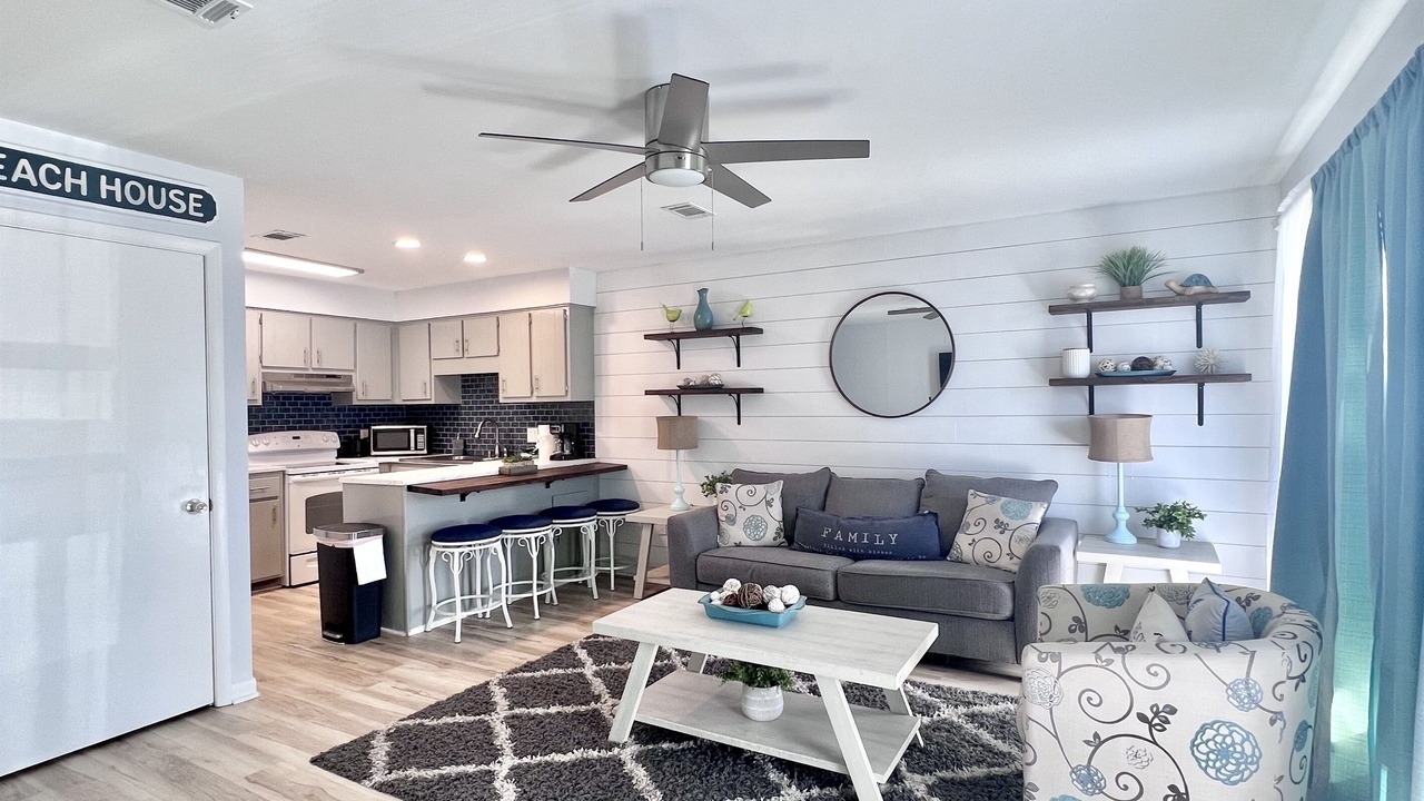 Photo of Livingroom in El Centro Beach