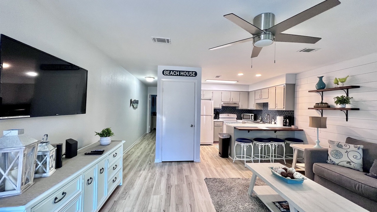 Photo of Livingroom in El Centro Beach