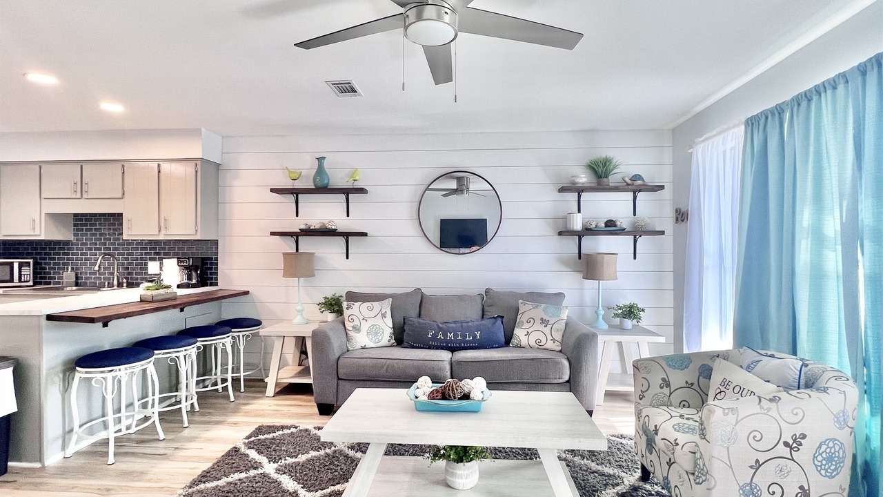Photo of Livingroom in El Centro Beach