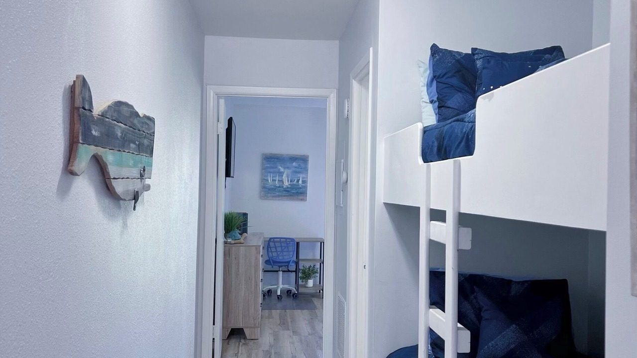 Photo of Bedroom in El Centro Beach