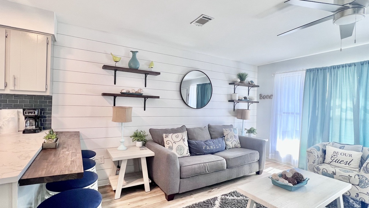 Photo of Livingroom in El Centro Beach