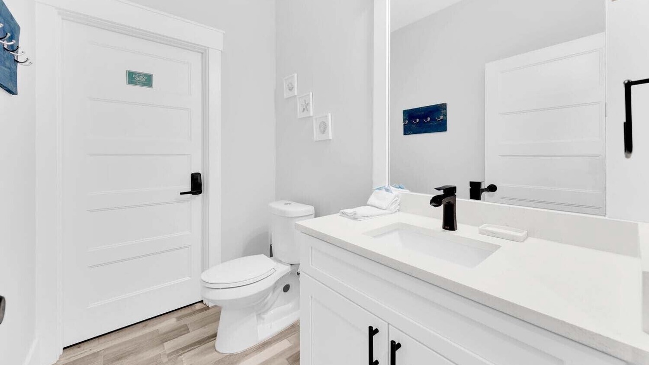 Photo of Bathroom in Bahama Beach