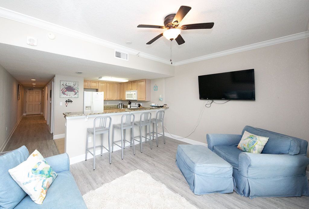 Photo of Livingroom in Ono Island