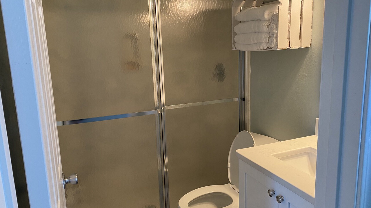 Photo of Bedroom in Clipper Cove