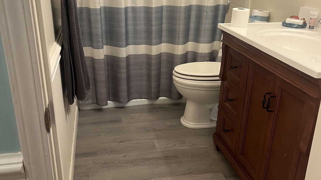 Photo of Bathroom in Shoreline Park