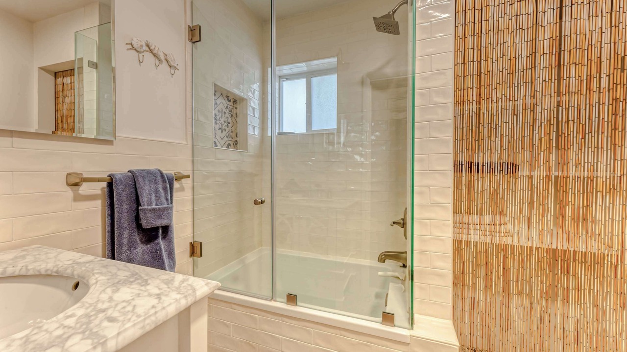 Photo of Bathroom in Poinsettia Heights