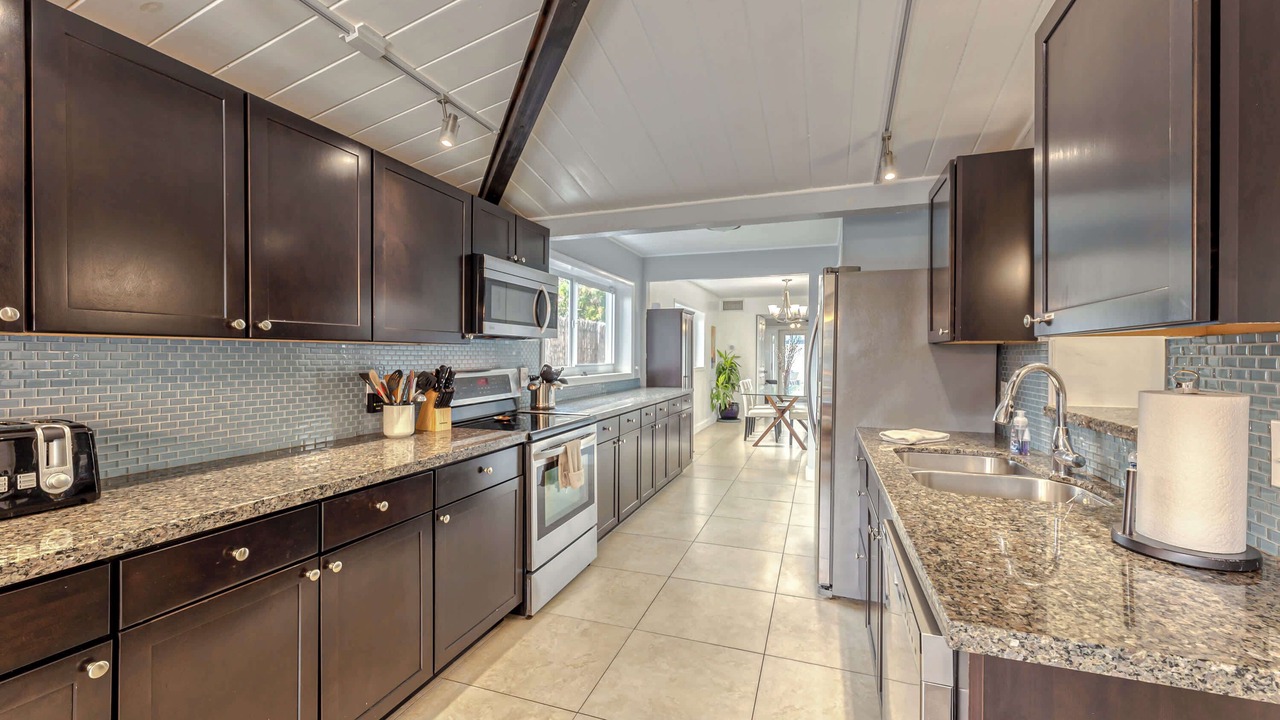 Photo of Kitchen in Poinsettia Heights