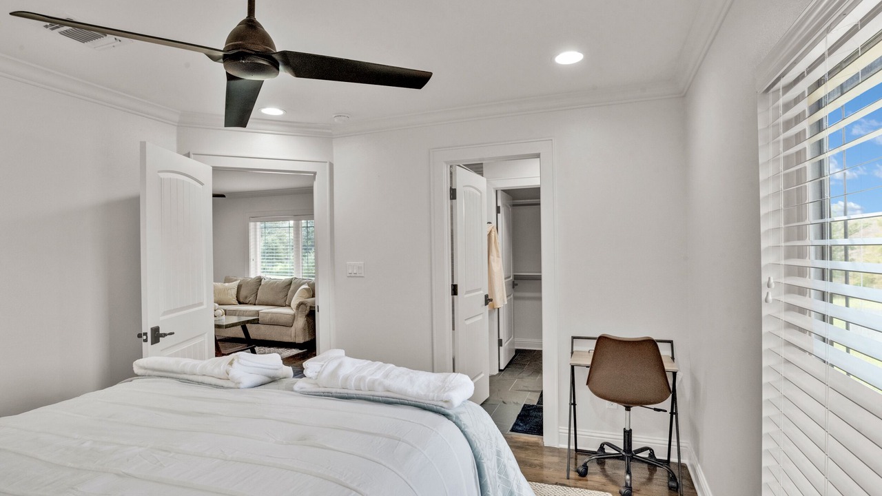 Photo of Bedroom in Shreveport