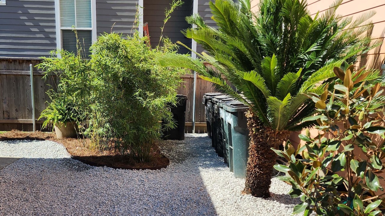 Photo of Outdoor in Black Pearl
