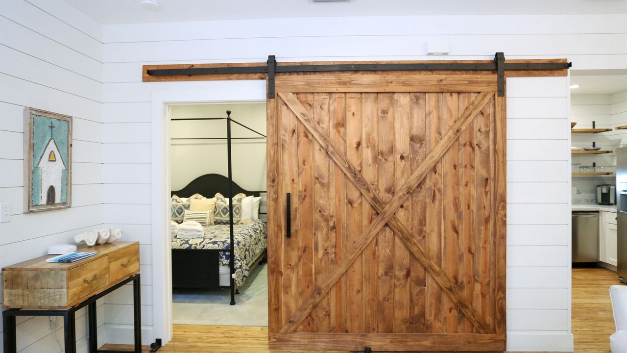 Photo of Bedroom in White's Gulfview