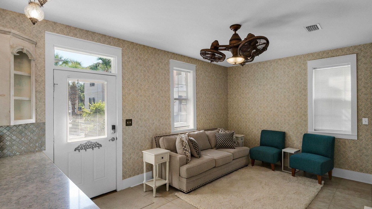 Photo of Livingroom in Seagrove Beach