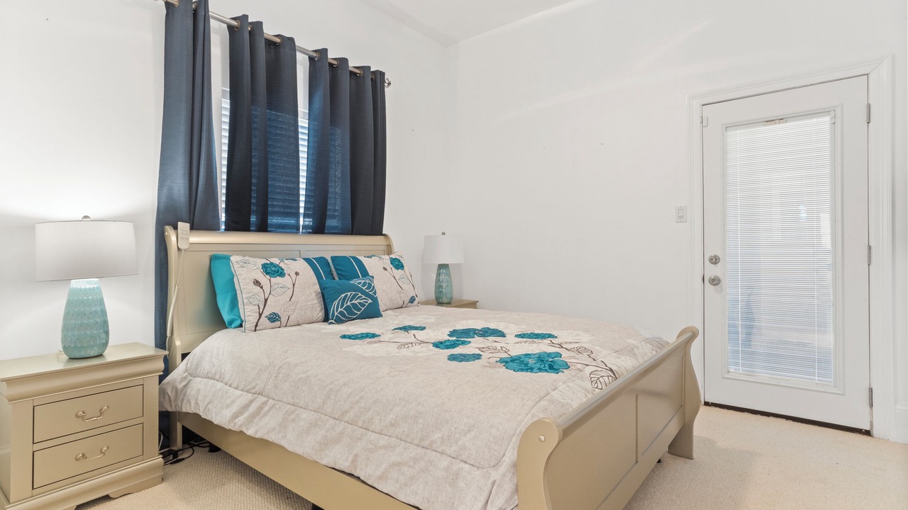 Photo of Bedroom in Shoreline Park
