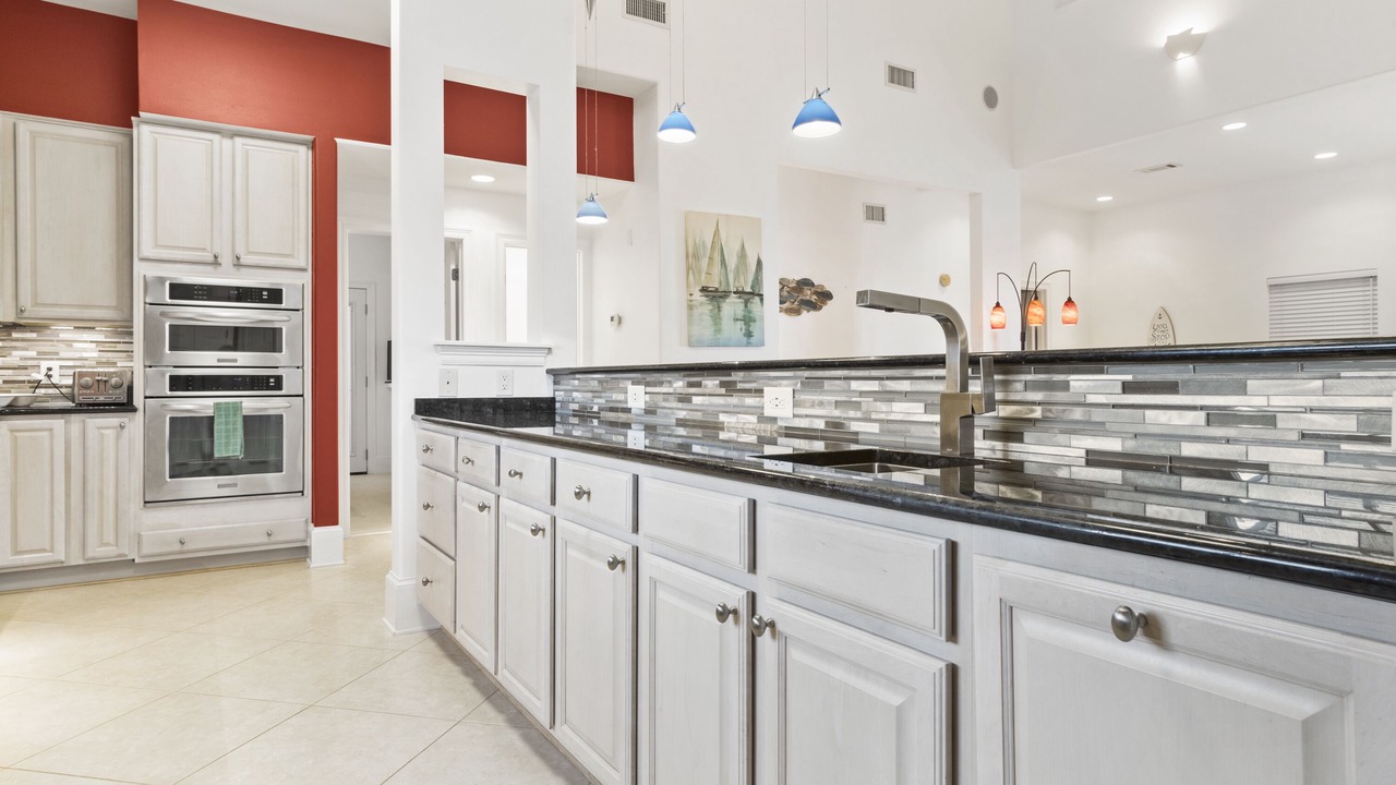 Photo of Kitchen in Shoreline Park