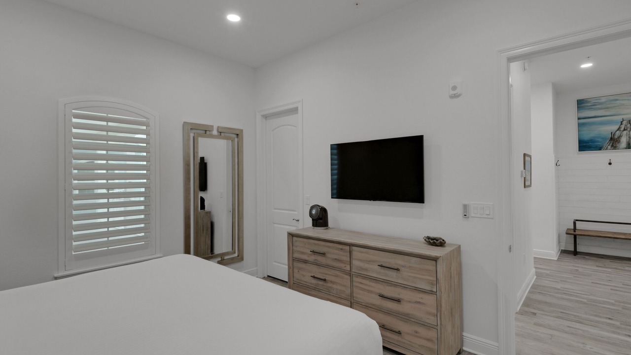 Photo of Bedroom in Gulf Place