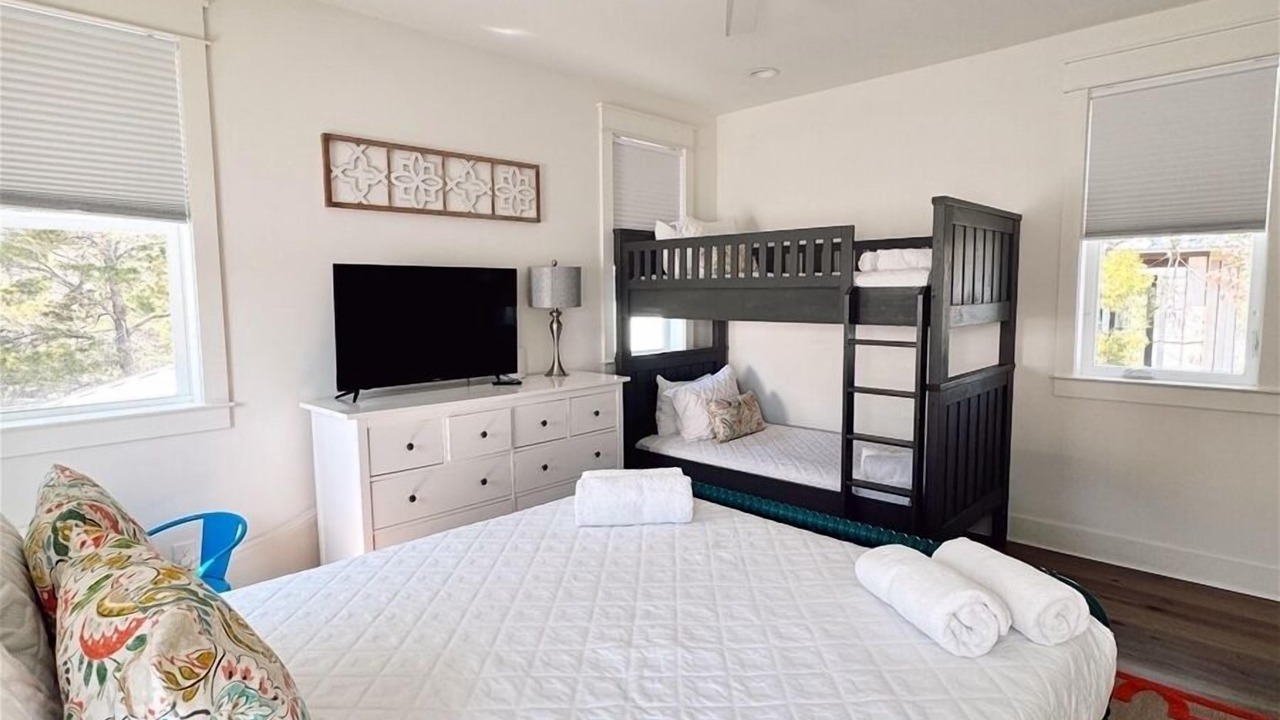 Photo of Bedroom in Greenway Park