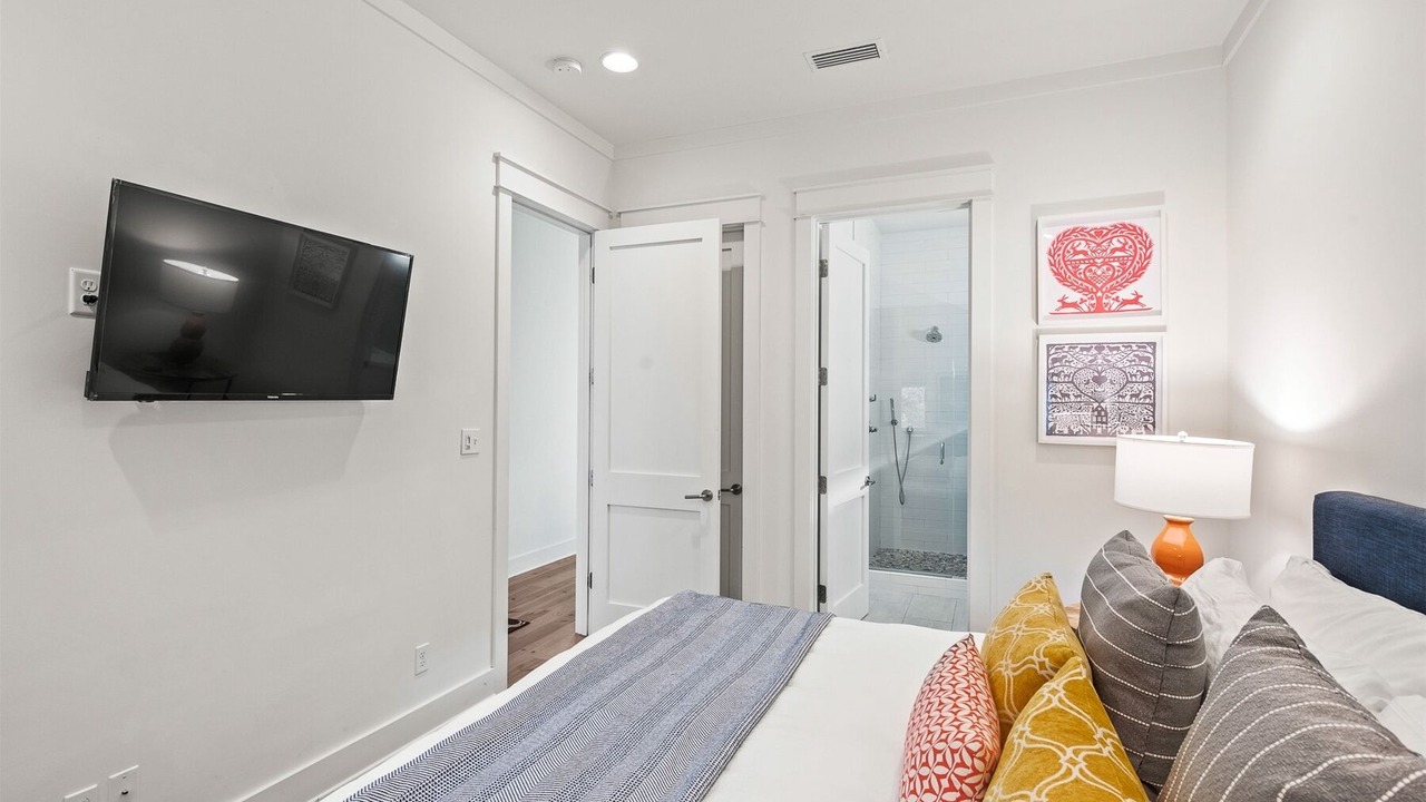 Photo of Bedroom in Greenway Park