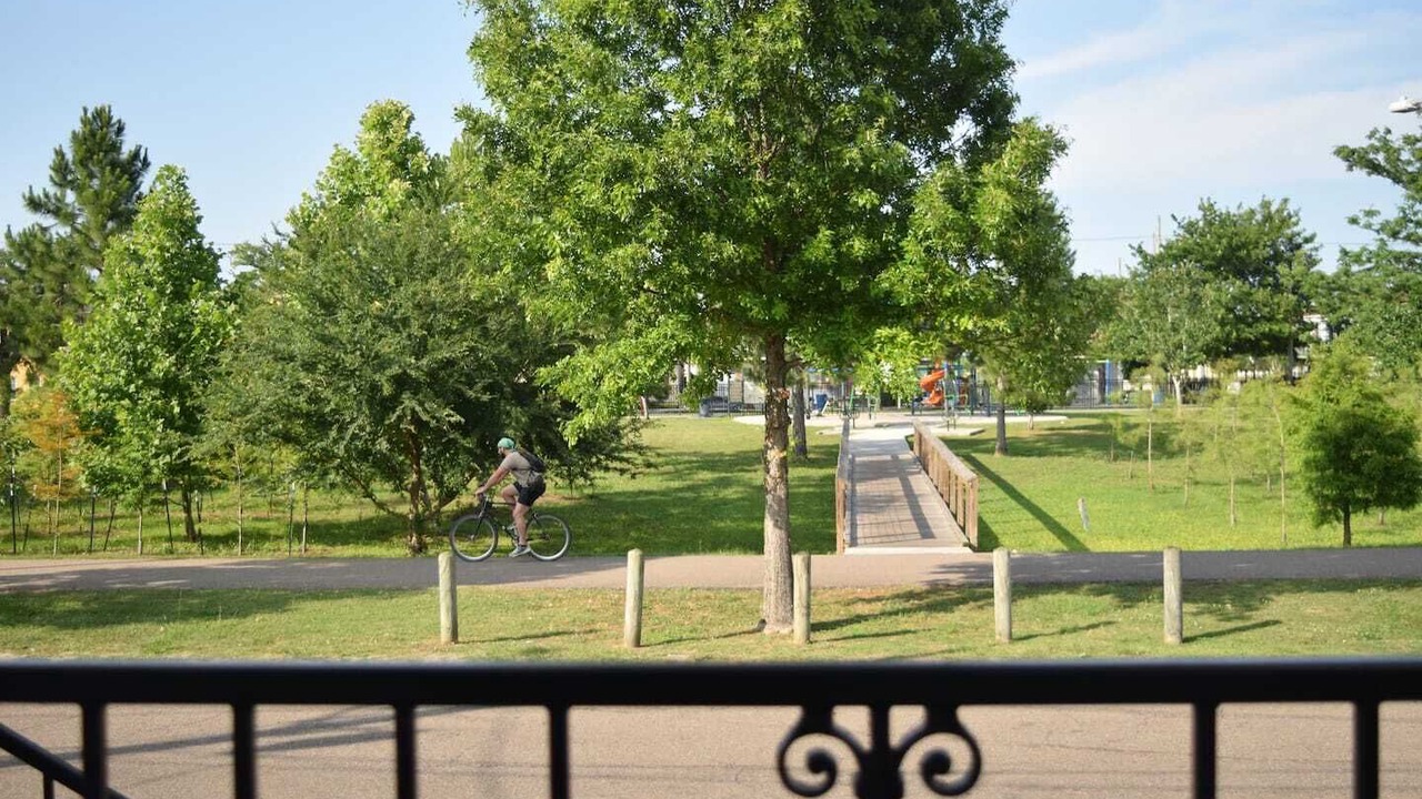 Photo of Others in Tulane - Gravier