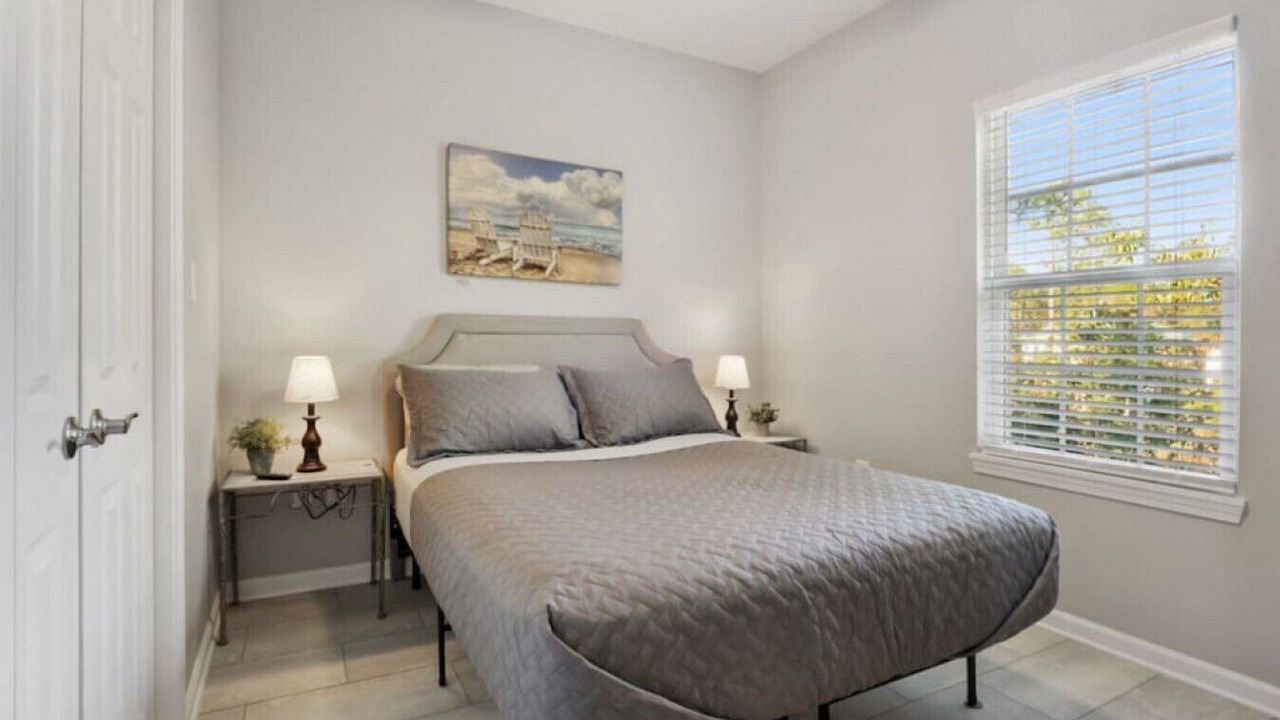 Photo of Bedroom in Gulfport