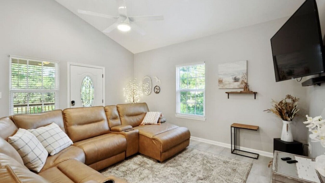 Photo of Livingroom in Gulfport