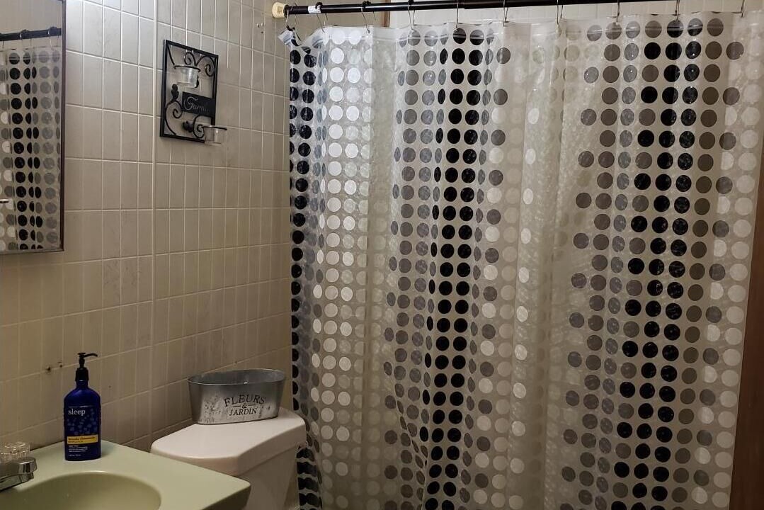 Photo of Bathroom in Acipco-Finley