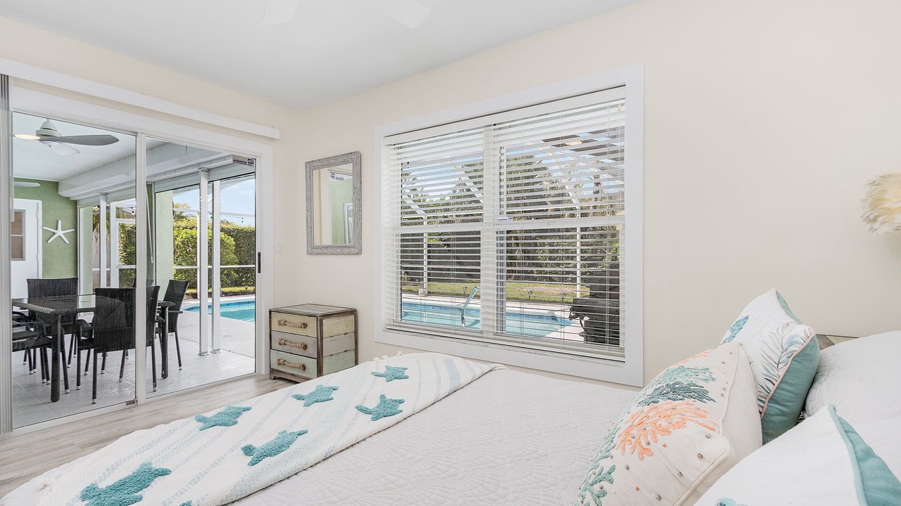 Photo of Outdoor in Crown Pointe