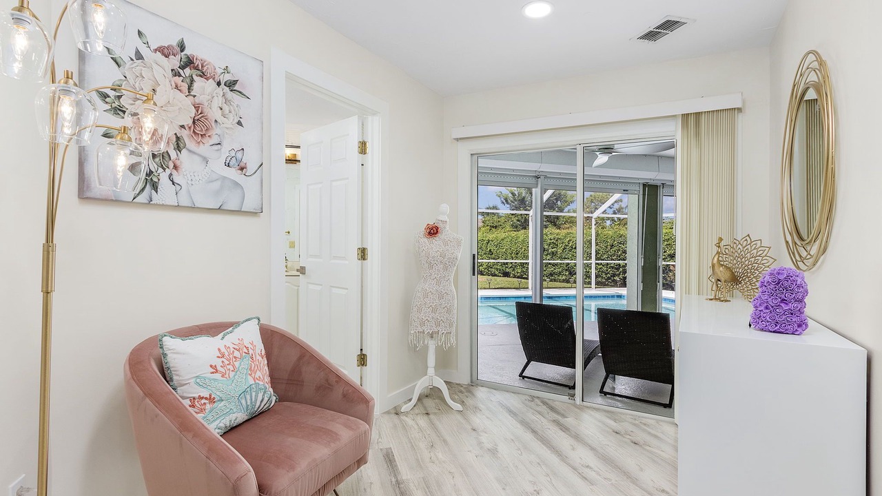 Photo of Outdoor in Crown Pointe