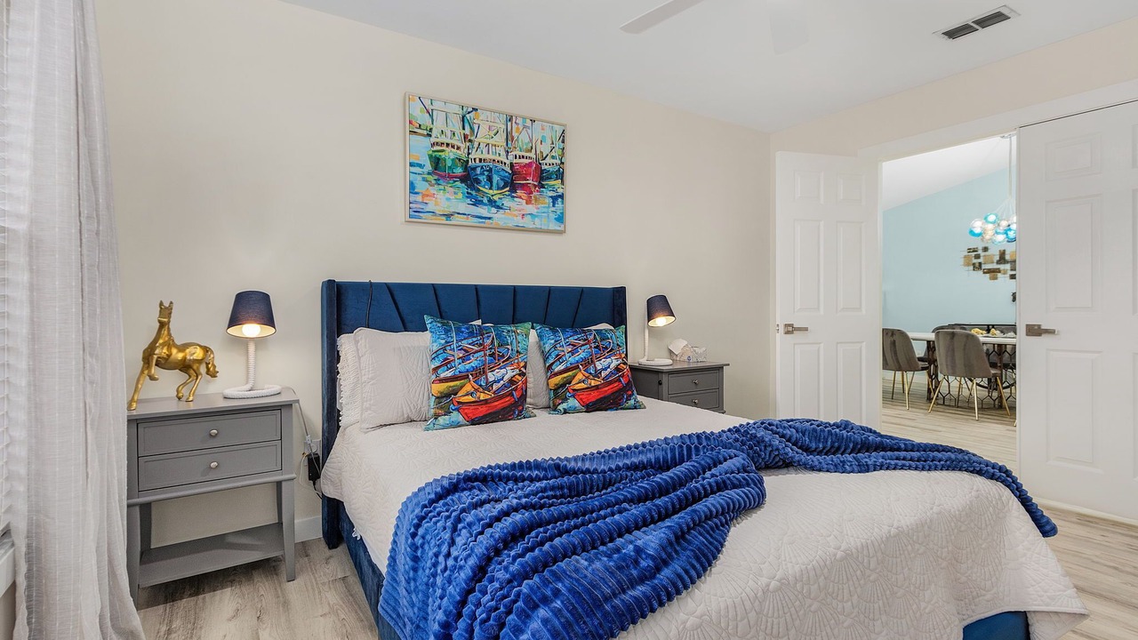 Photo of Bedroom in Crown Pointe