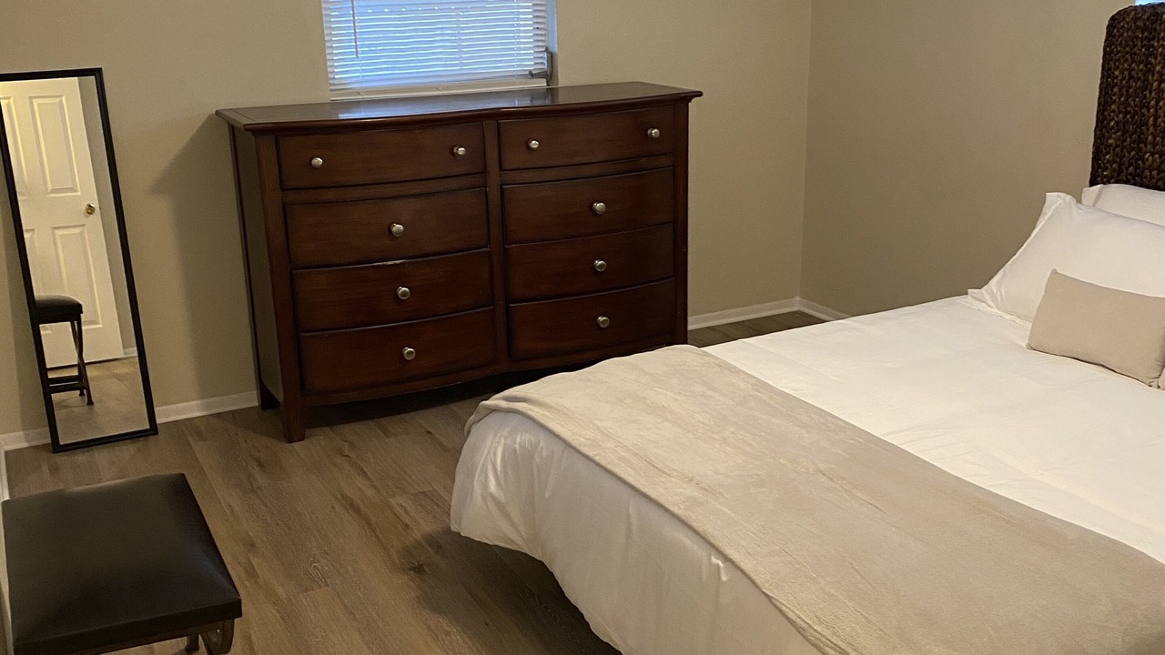Photo of Bedroom in Aloha Gardens