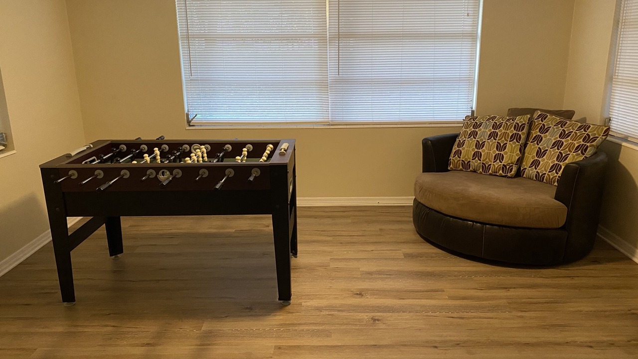 Photo of Bedroom in Aloha Gardens