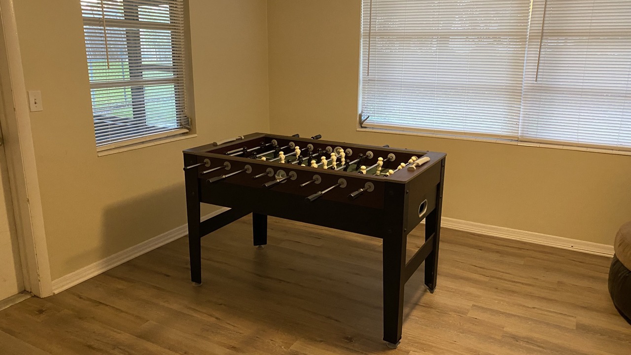 Photo of Bedroom in Aloha Gardens