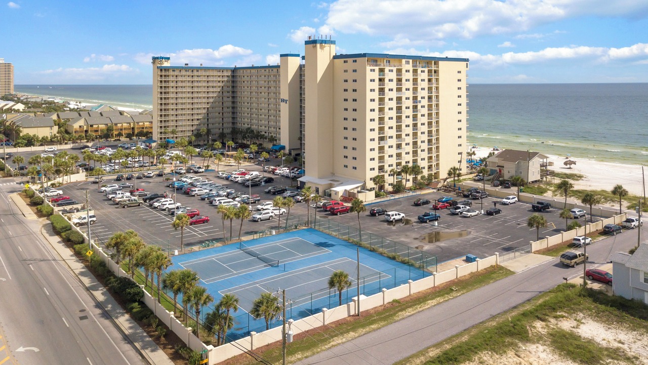 Photo of Others in Biltmore Beach