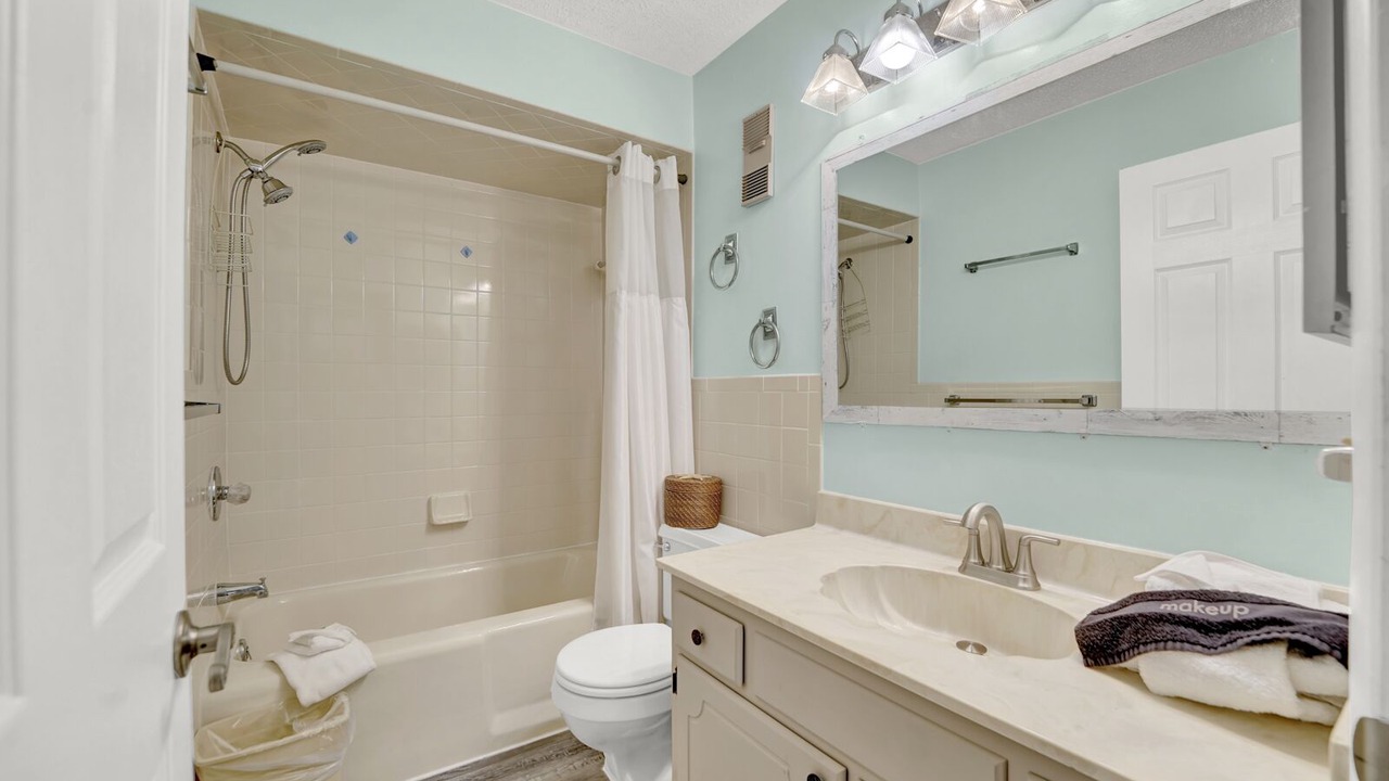 Photo of Bathroom in Biltmore Beach