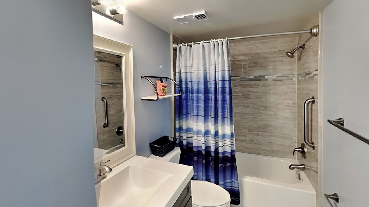 Photo of Bathroom in Butler Beach