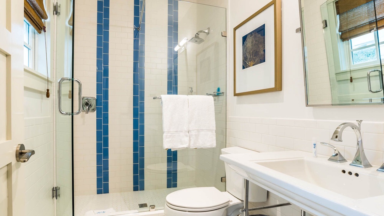 Photo of Bathroom in Seaside