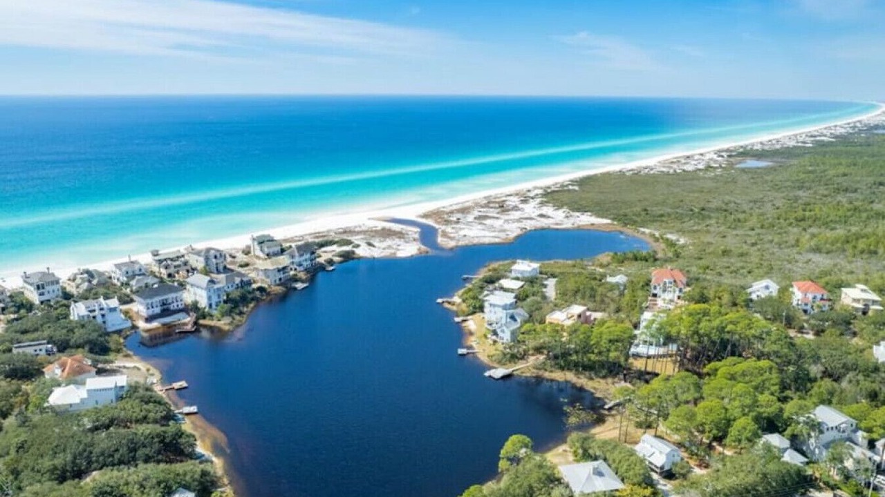Photo of Outdoor in Dune Allen Beach