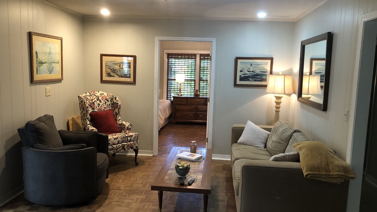 Photo of Livingroom in Northport