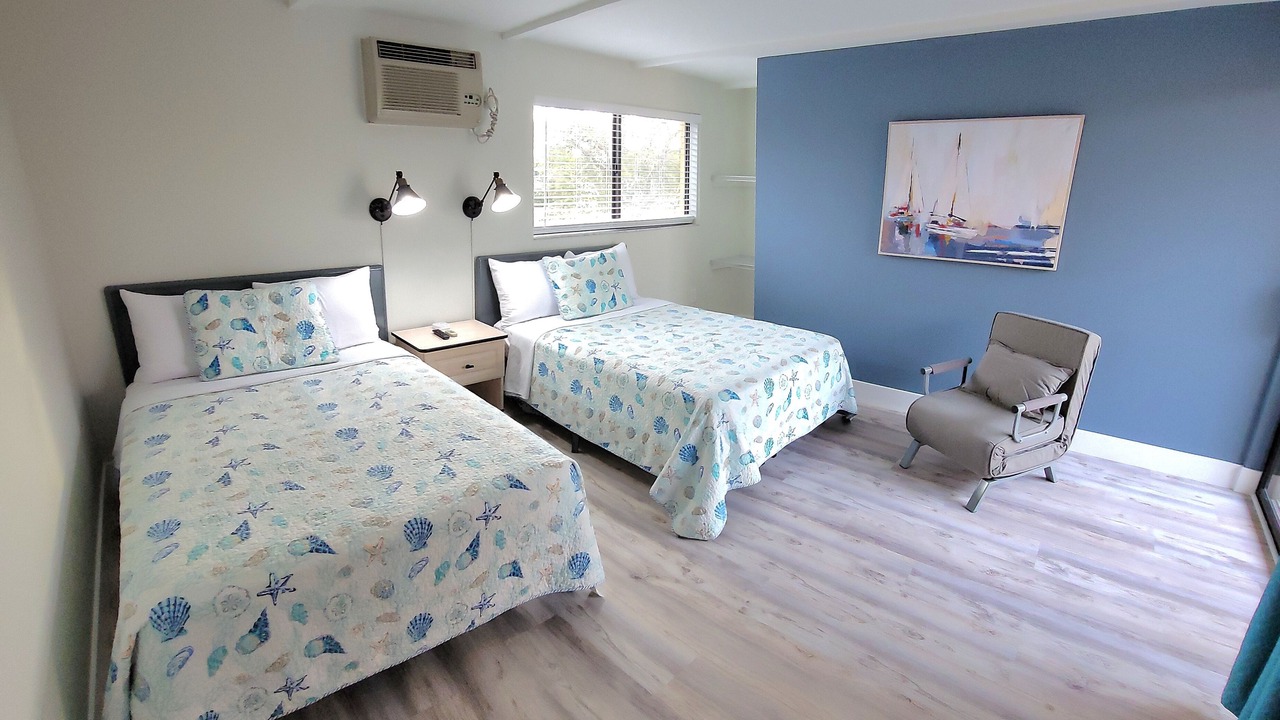 Photo of Bedroom in Treasure Island